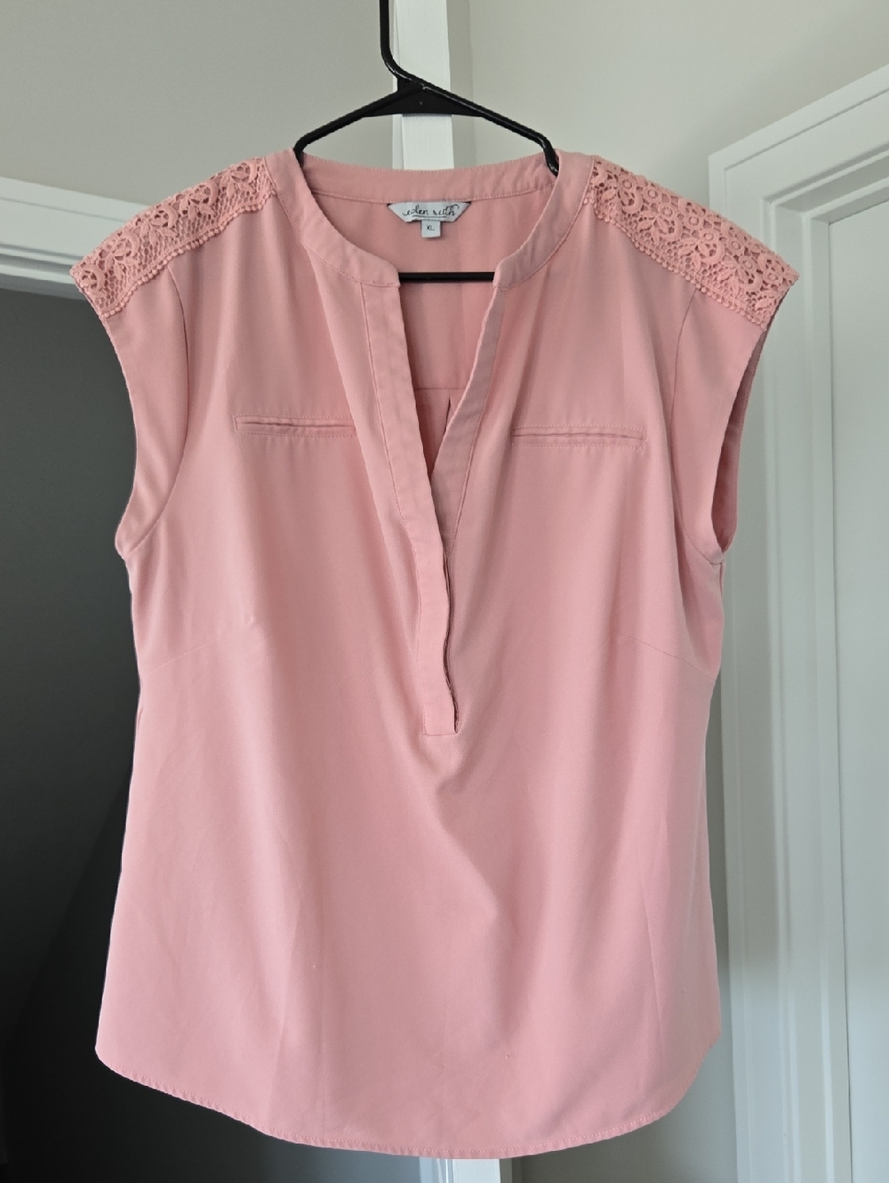 Eden Ruth Light Pink Lace-Shoulder Split V Sleeveless Blouse